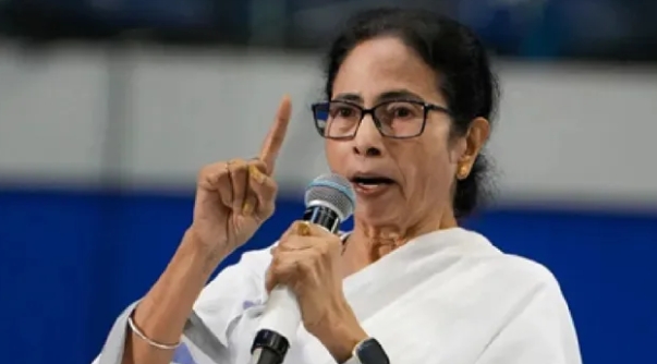 बंगाल में फिर होगा ‘खेला’? TMC के 50 विधायकों का बगावती प्लान तैयार; स्पीकर पर टिकीं निगाहें